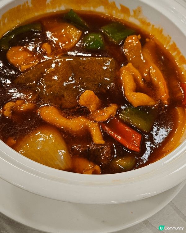 位於旺角嘅倫敦大酒樓仍然keep住傳統嘅推車仔點心 唔要點心...