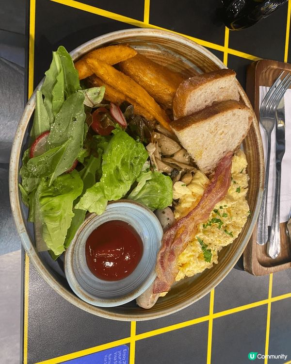 黎泰國曼谷一定要提早去機場食all day breakfas...