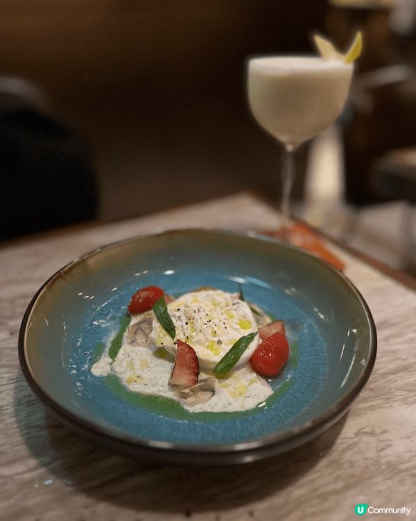 收工同咖啡控朋友去左中環既Urban Coffee Roas...