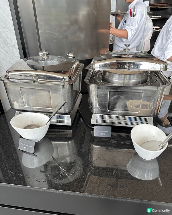 啱啱星期六中午同朋友一齊去咗金鐘JW萬豪酒店食自助餐慶祝生日...