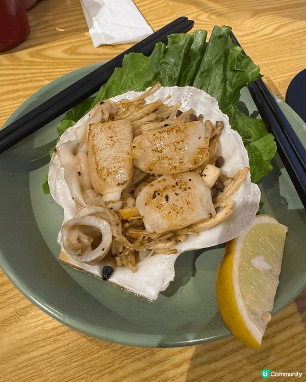 這是位於深水埗的千笑居酒屋，所有日本菜式都能食得到，無論是刺...