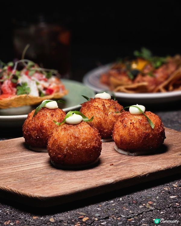 中環新酒吧! Chill住邊飲邊睇日落🍸