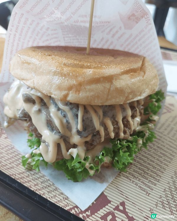 尖沙咀手打牛肉漢堡，Burger Mate的黑松露牛肉漢堡真...