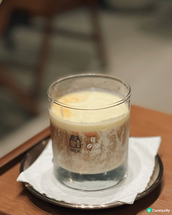Cafe採用森林系裝修風格🌳
