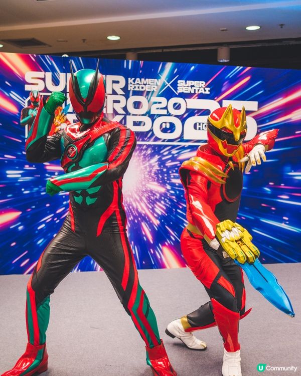 竟然可以同超人合照🤭🤭