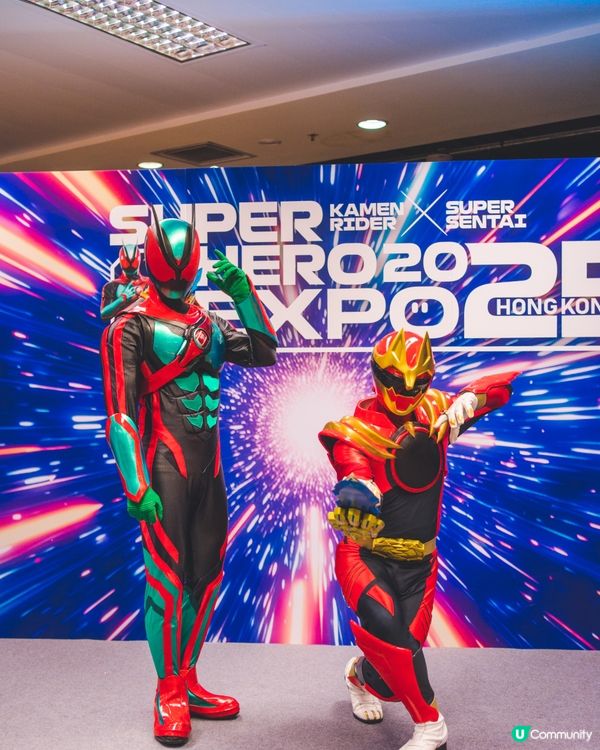 竟然可以同超人合照🤭🤭