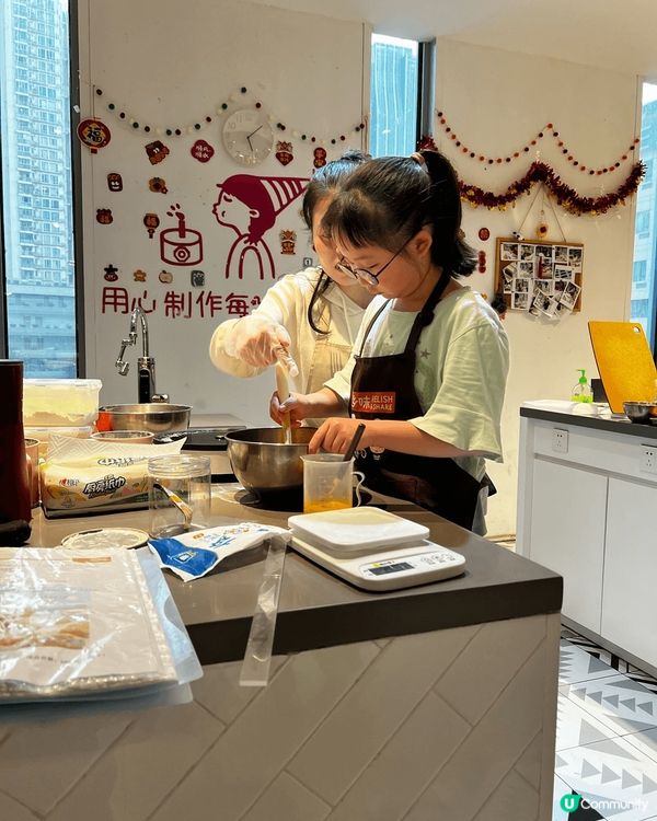 最喜歡吃泡芙，自己做的泡芙可以加自己喜歡的忌廉，朱古力或雪糕...