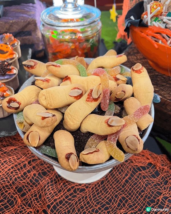 生日去左食Buffet 撞正萬聖節主題。