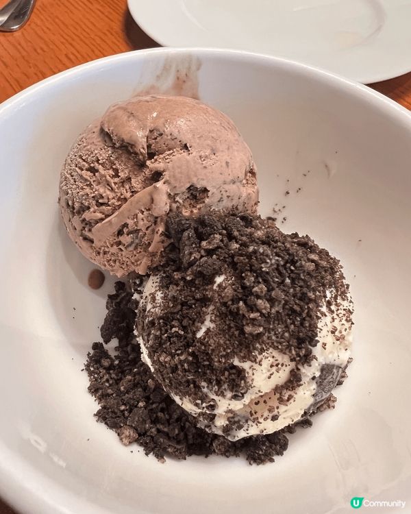 生日去左食Buffet 撞正萬聖節主題。