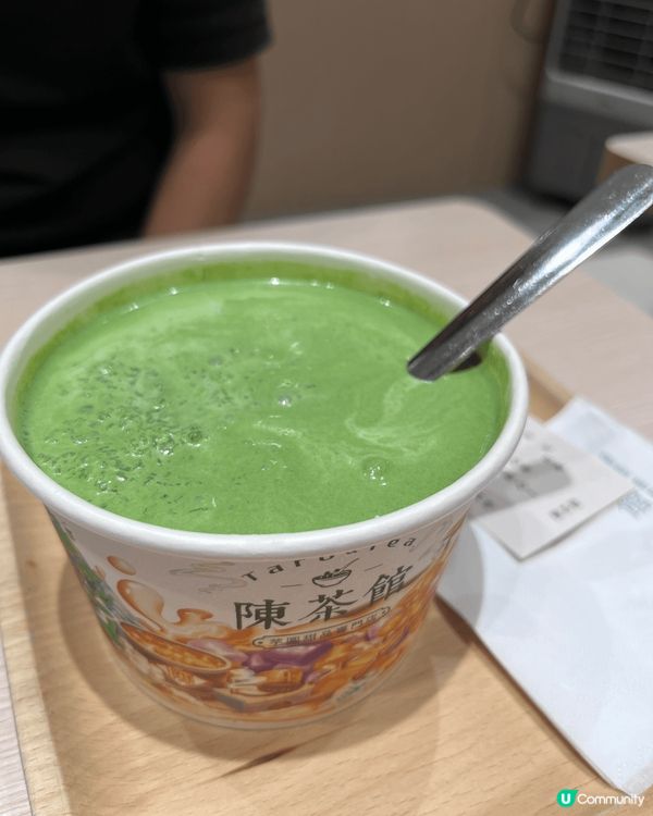 陳茶館嘅甜品好好食，我特別鍾意佢開心果嗰個糖水，坊間好少有