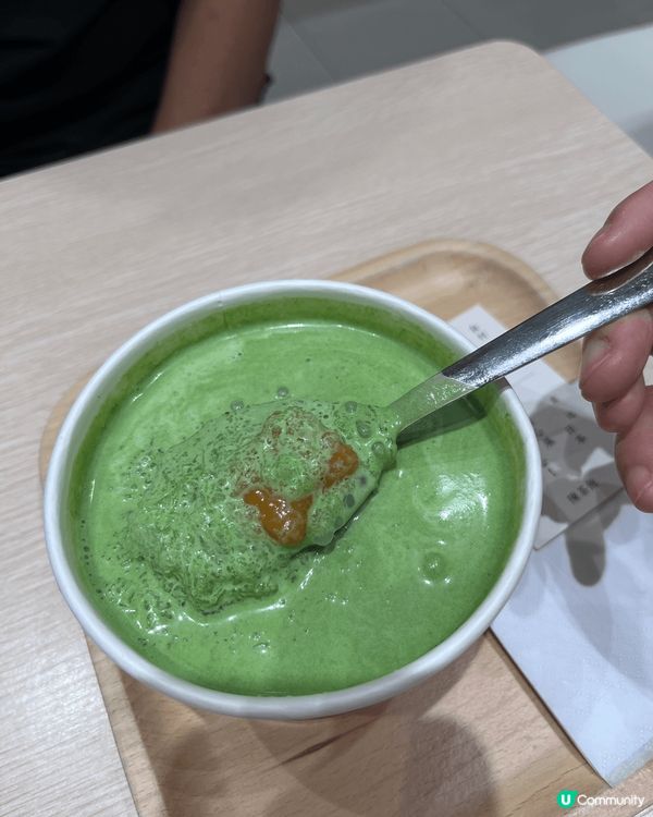 陳茶館嘅甜品好好食，我特別鍾意佢開心果嗰個糖水，坊間好少有