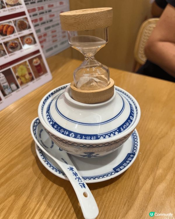 上星期同屋企人翻左深圳去左食薑汁撞奶｡佢地真係係你面前倒奶,...