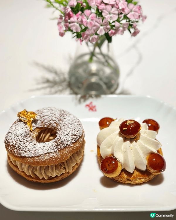 Paris Brest : 法式車輪泡芙上便放上金箔，賣相矜...