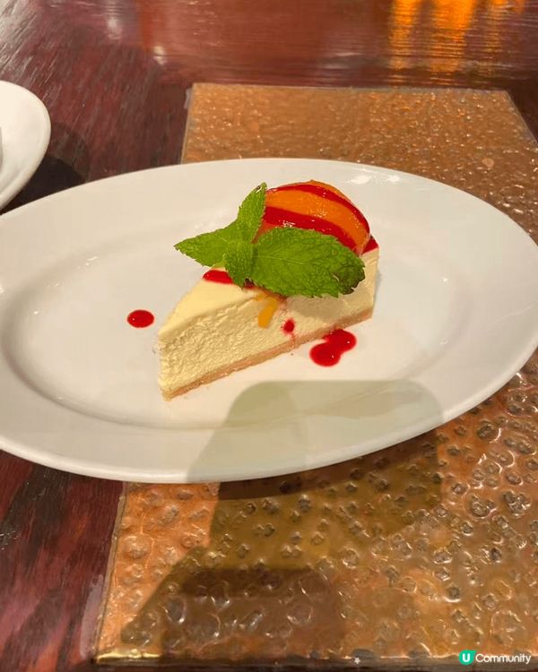图一：我和老公一周年结婚纪念日，回到举办婚礼的酒店就餐后，灵...
