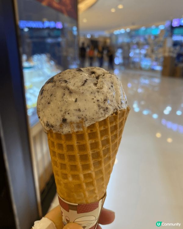 我打卡係食雪糕及食野，因為唔開心想食甜品，本來不吃但又好不開...