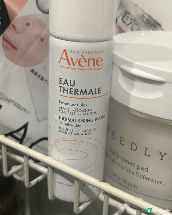 Avene 溫泉舒緩水具舒緩、平衡肌膚、減少刺激的效果，夜間...
