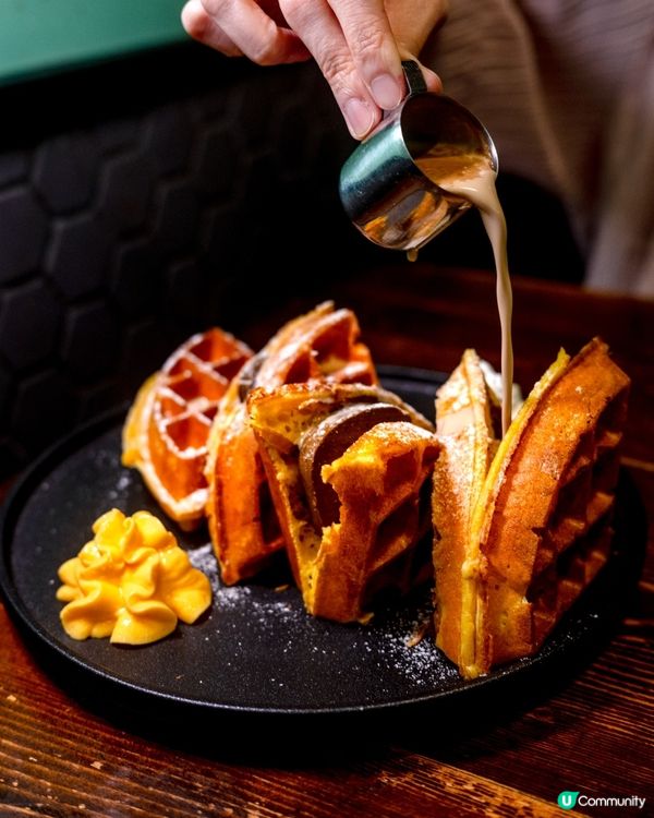 窩子新出超邪惡酥皮pizza ！