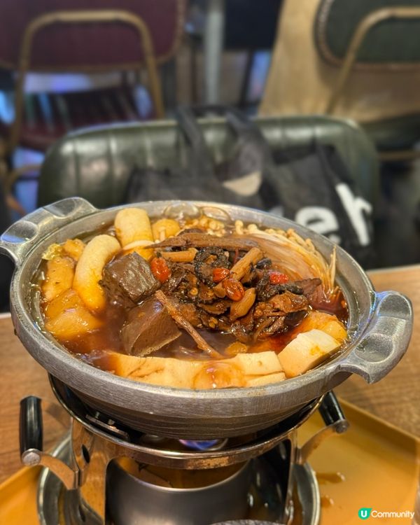 人氣台灣過江龍の滷味