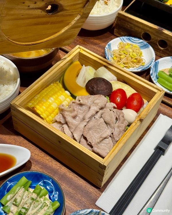 觀塘工業區隱世日式食堂！坐木製課桌椅食到返學童年😆