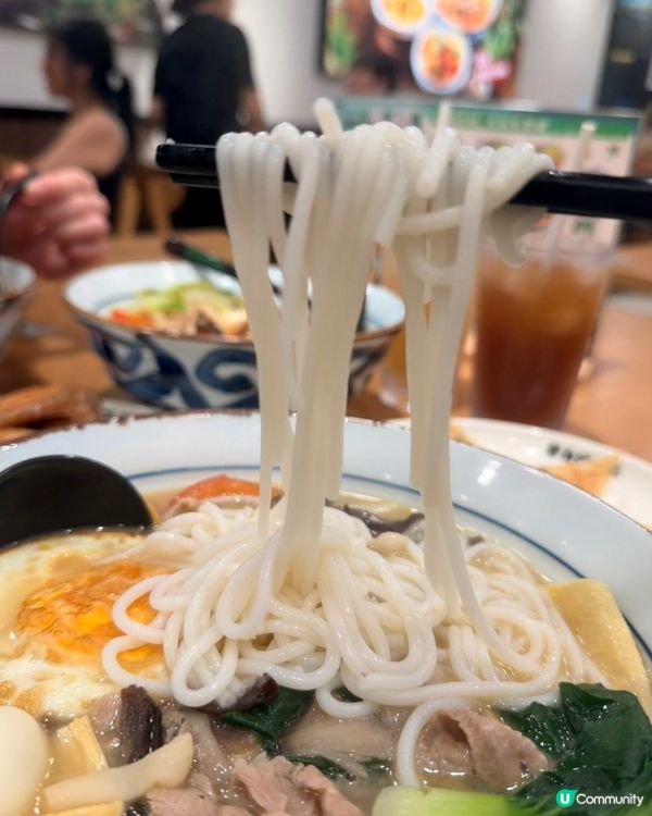 蒙自源雞湯米線🤤！油麻地首店開張！