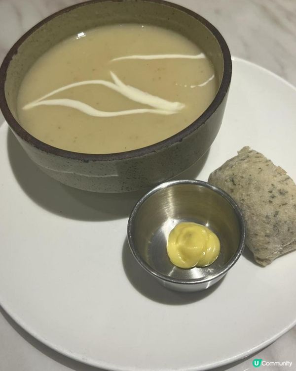 咸蛋忌廉意大利麵！