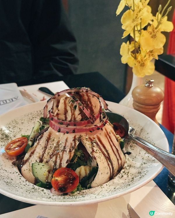 雞肉沙律勁驚喜！😋 中環美食推介！🥗