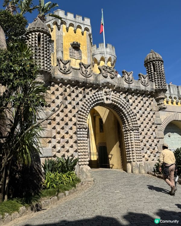 葡萄牙辛特拉必去：佩納宮Pena Palace童話世界✨