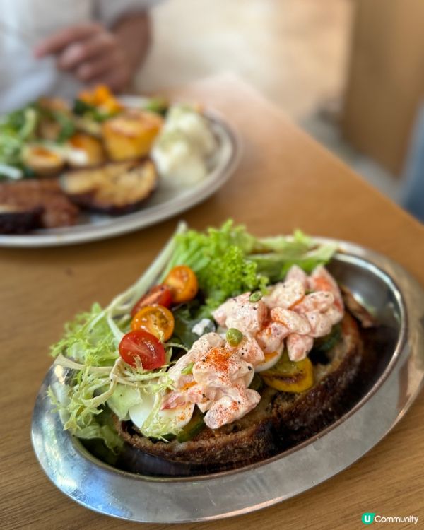 深水埗cafe殺入旺角！😋 必試蔥油薯仔芝士！