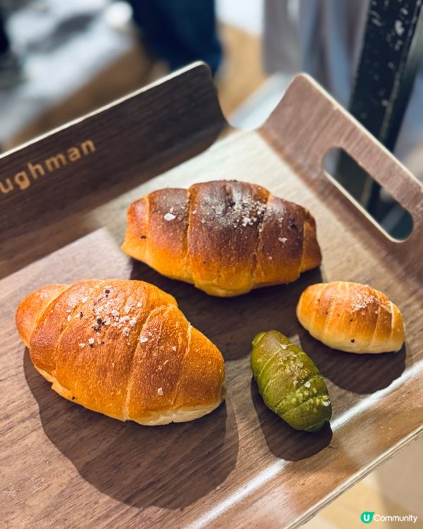 人氣麵包店免費派牛角包🥐