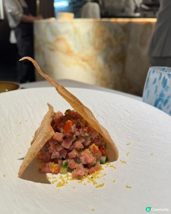 藝術感優雅意大利紅蝦海鮮意粉