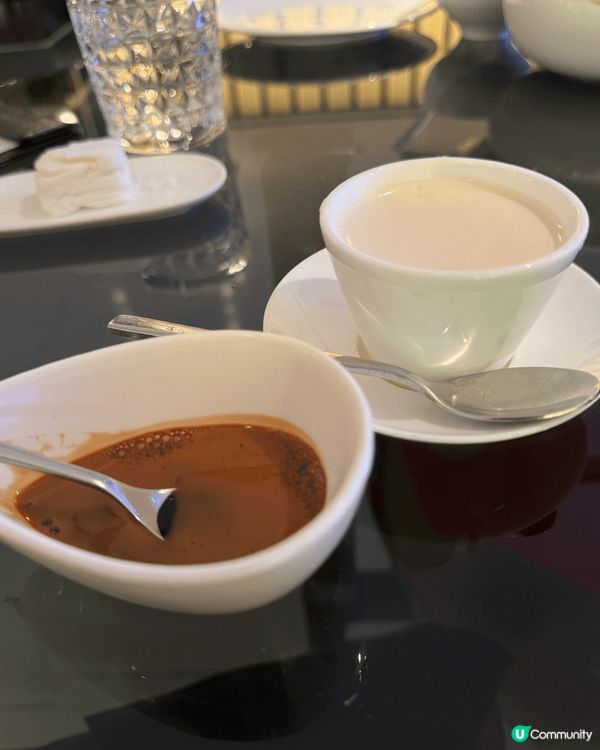 阿膠絲滑酸奶，酸奶加入阿膠後，整體口感更柔潤，帶有淡淡膠質香...