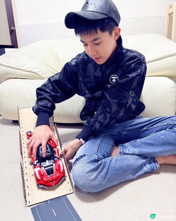 樂高玩具-Ferrari 模型汽車組合 42212