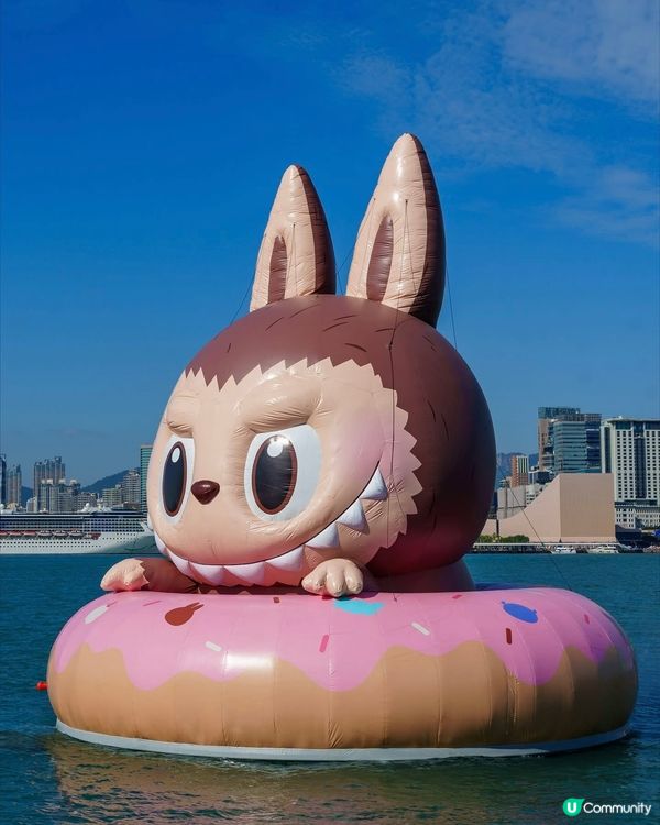 多啦A夢維港巡遊！🤩 巨型公仔勁吸睛！