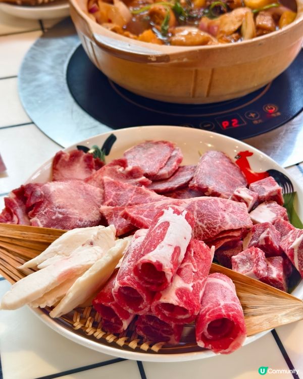 清新酸甜的鳳梨火焰雞煲