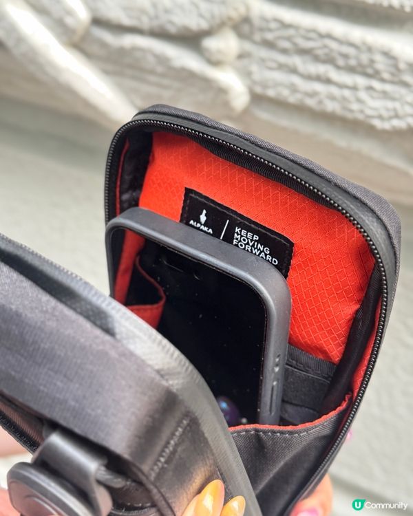 多功能手機袋優惠！🤩 輕便出行必備！