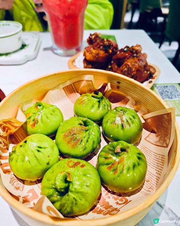 1.  正宗湘菜😋香港平民價！辣湘湘🔥唔試走寶！🌶️