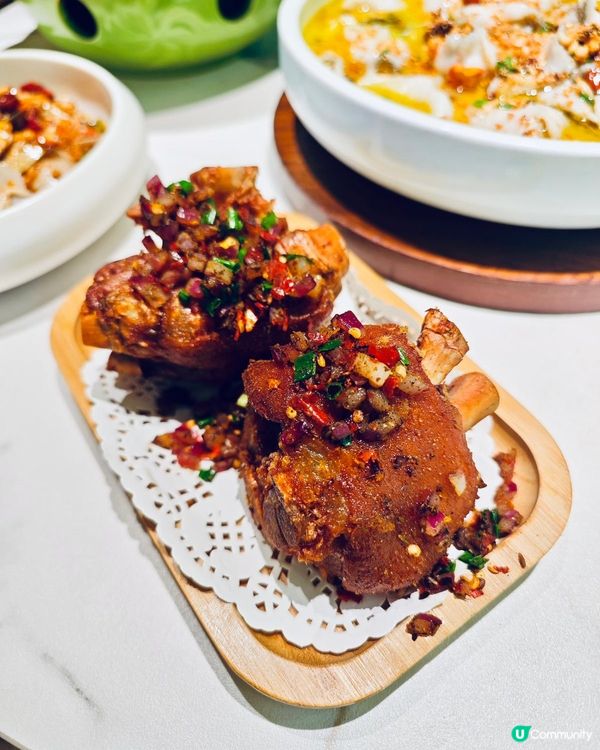 1.  正宗湘菜😋香港平民價！辣湘湘🔥唔試走寶！🌶️