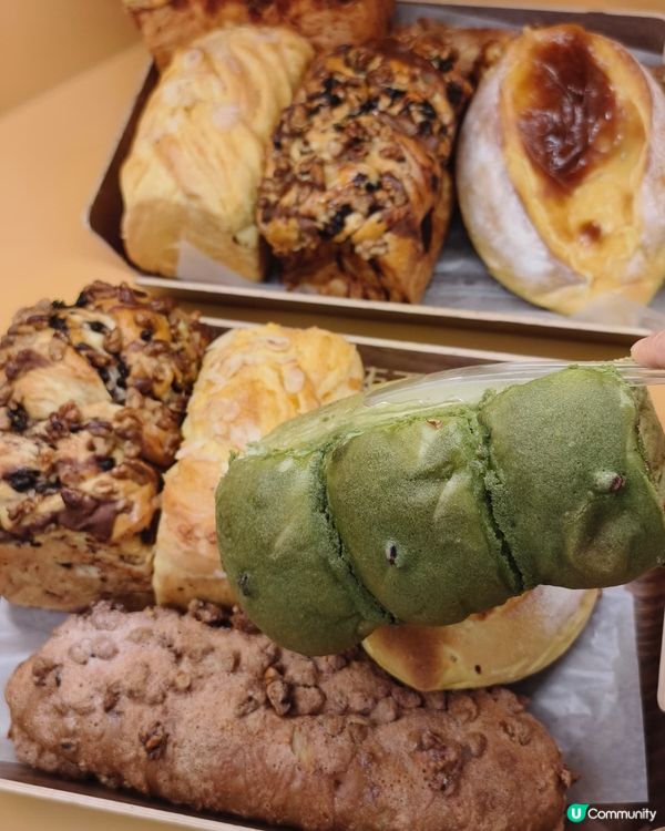 祐禾殺入皇庭廣場！🍞🤤 掃貨返港超方便！