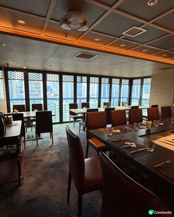 1.  山林道龍亭鐵板燒！海膽和牛套餐🤤情侶必去！💖