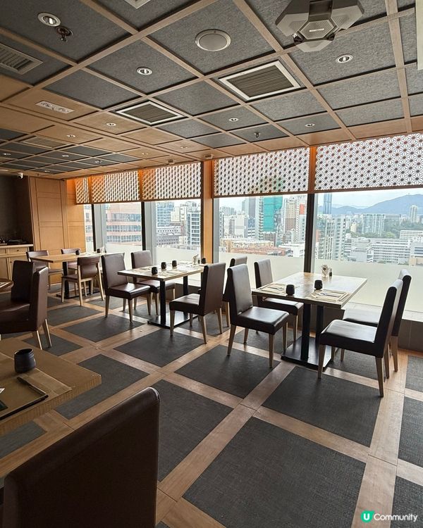 1.  山林道龍亭鐵板燒！海膽和牛套餐🤤情侶必去！💖