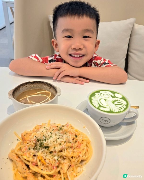 必點拉花飲品🤤