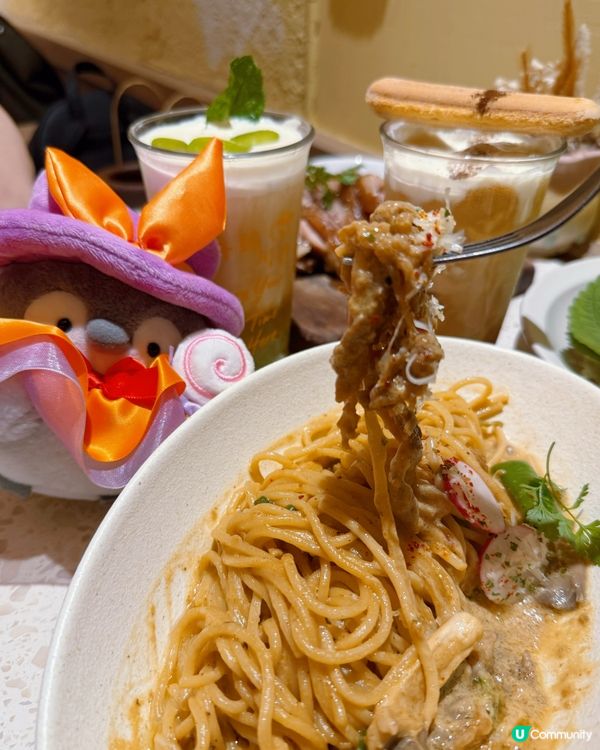 啓德韓系渡假風！豬手窩夫意粉😋 🌃