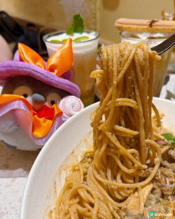 啓德韓系渡假風！豬手窩夫意粉😋 🌃