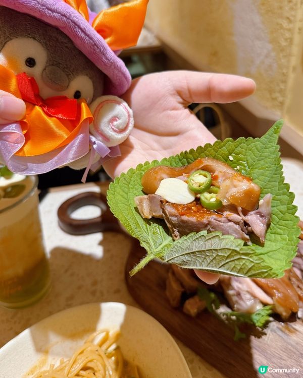 啓德韓系渡假風！豬手窩夫意粉😋 🌃