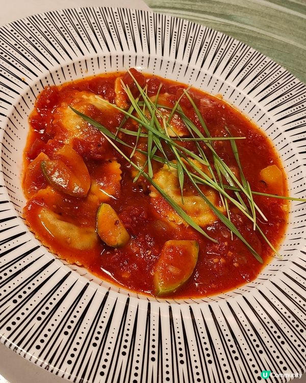 黃宗澤開嘅🦪生蠔餐廳