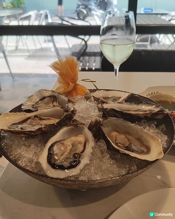 黃宗澤開嘅🦪生蠔餐廳