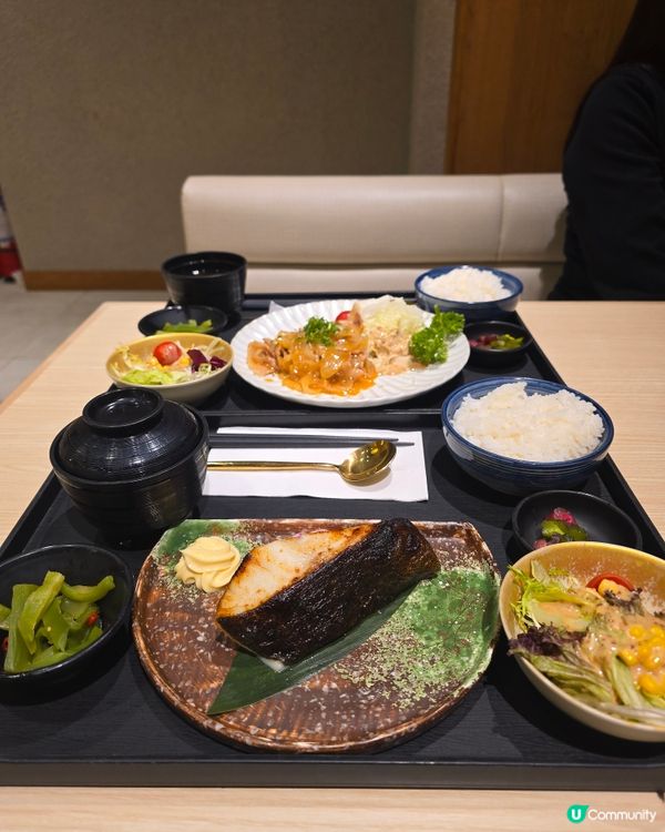 Yummy House 味一食堂