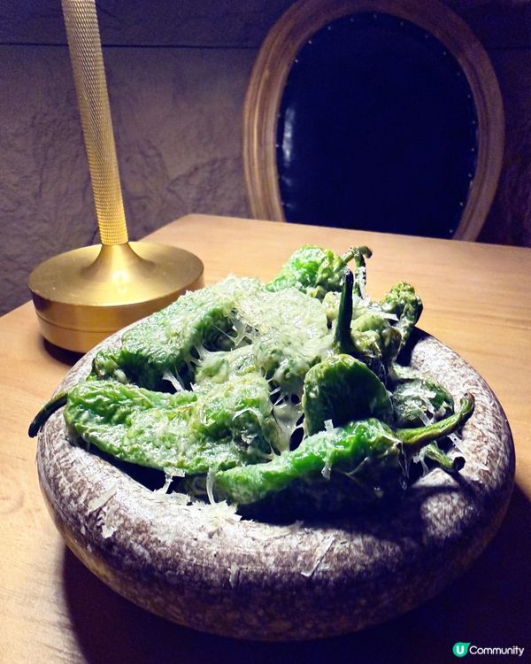 防風洞主題神秘隱世西班牙餐廳