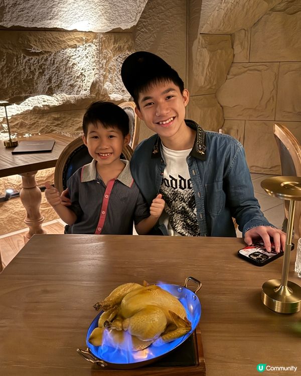 防風洞主題神秘隱世西班牙餐廳