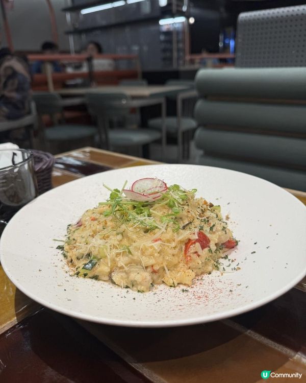 去德福廣場可以嚟呢度食taco / burger喎